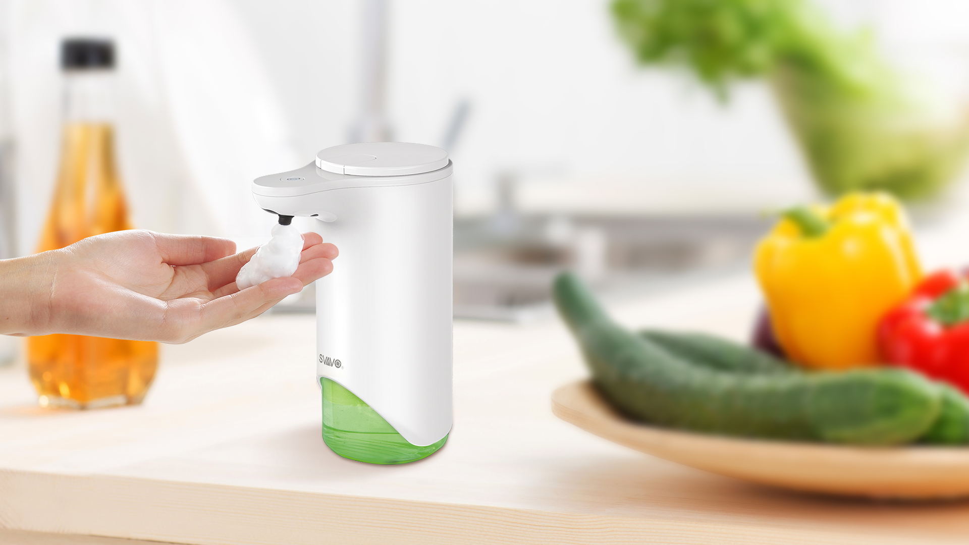 瑞沃SVAVO感应皂液器